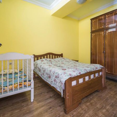Apartment Chavchavadze Batumi Exterior photo